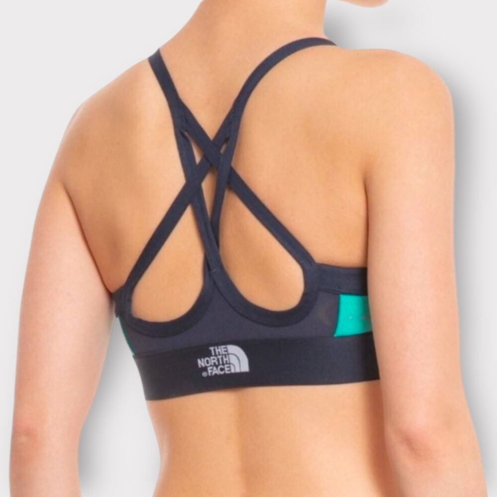 The North Face FlashDry Motivation Studio Sports Bra in Billiard Green Navy | LG